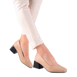 Elegantes salones en piel La.Fi beige