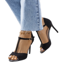 Sandalias negras con tacón Munger negro