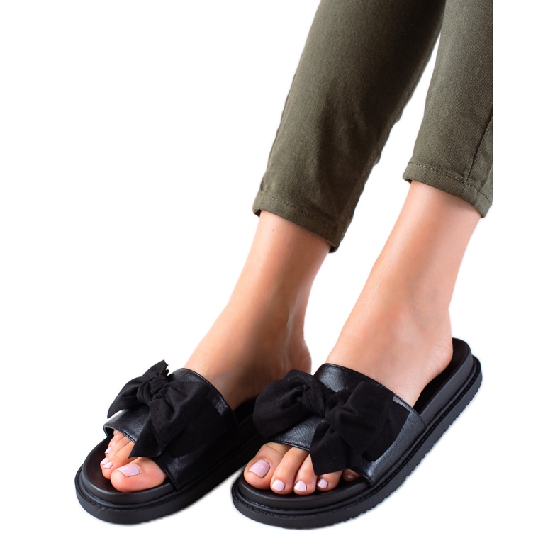 J. Star Zapatillas casa plataforma lazo negro
