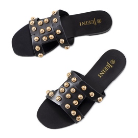 Babuchas negras con tachuelas decorativas Amparo negro