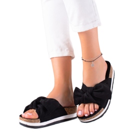 Marquiz Zapatillas en la plataforma con lazo negro