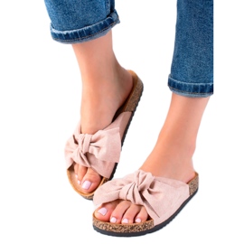 Cómodas chanclas con estilo rosado