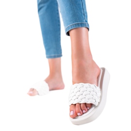 Mannika Zapatillas en la plataforma blanco