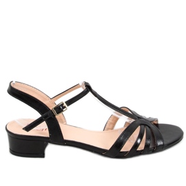 Sandalias tacón bajo negro brillante
