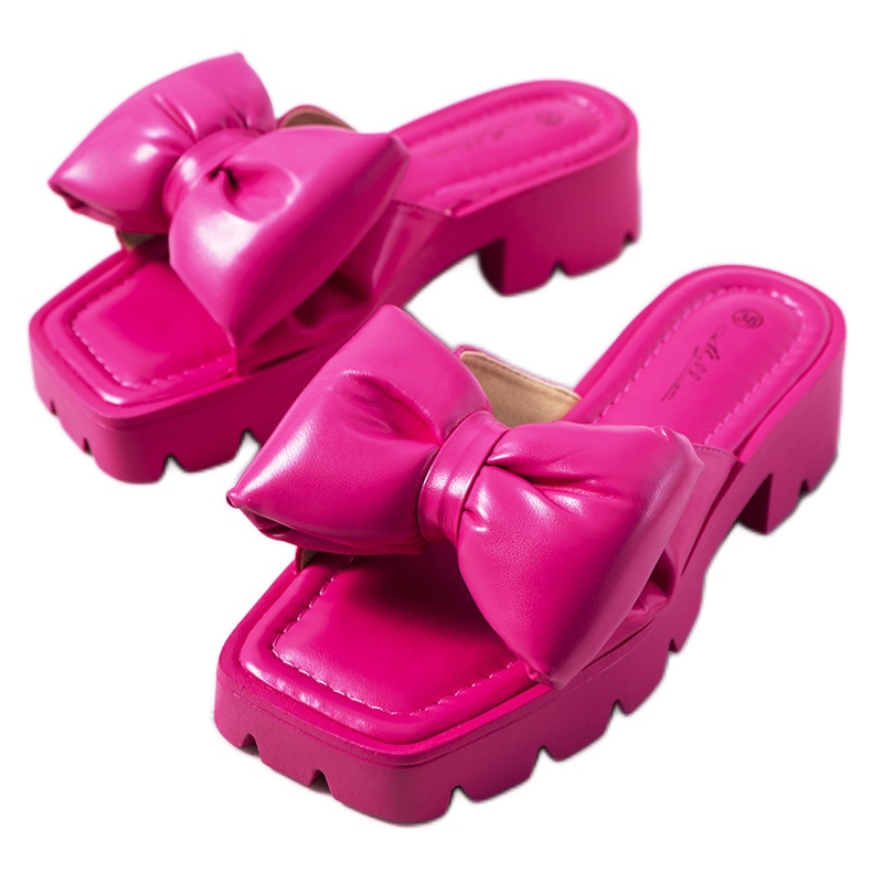 Zapatillas rosas en la suela del tractor Platt rosado Zapatillas rosas en la suela del tractor Platt rosado