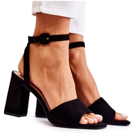 FB2 Sandalias De Moda On A Bar Negro Salis