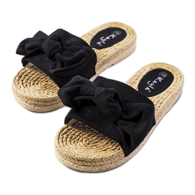 Pantuflas negras con lazo de Madelen negro