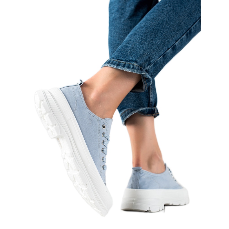 SHELOVET Zapatillas azules en la plataforma