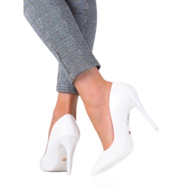 Seastar Tacones lacados en blanco