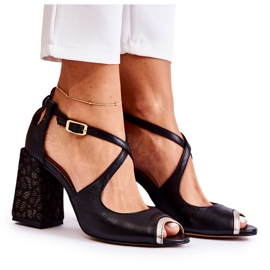 Sandalias De Cuero De Moda En Un Bar Maciejka 05513-01 Negro