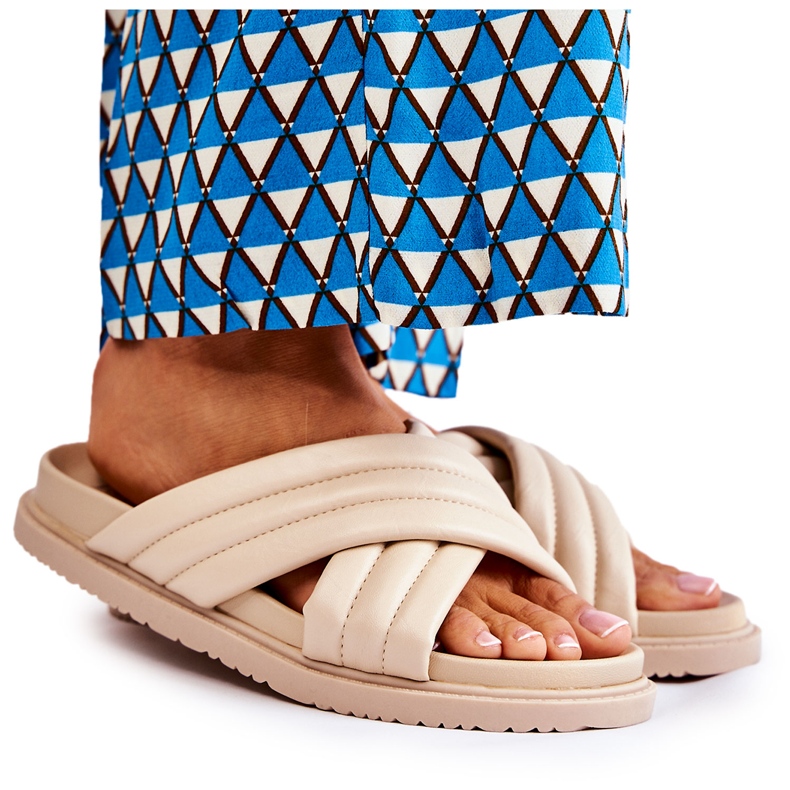 PJ1 Babuchas Clásicas Mujer Piel Beige Daron
