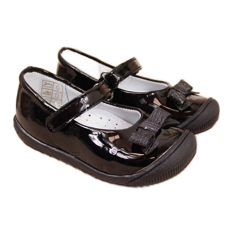 Bailarinas niña barnizadas velcro negro Jr Kornecki 6065