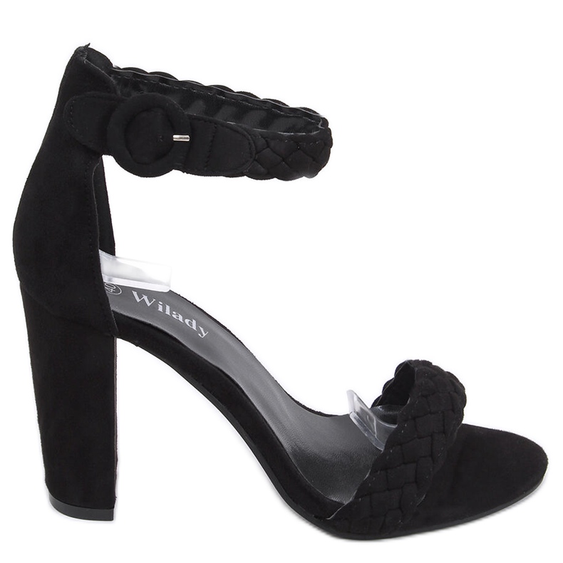 Sandalias Donna Black en el puesto negro