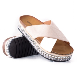 SHELOVET Zapatillas de moda en la plataforma beige