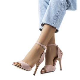 Salón abierto rosa sobre tacón Luigina