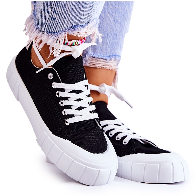 Zapatillas de mujer On The Black Comes Platform negro