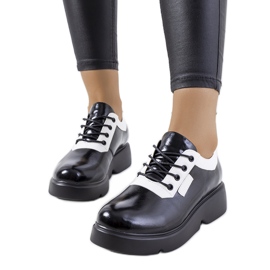 Zapatos negros de mujer de Parram.