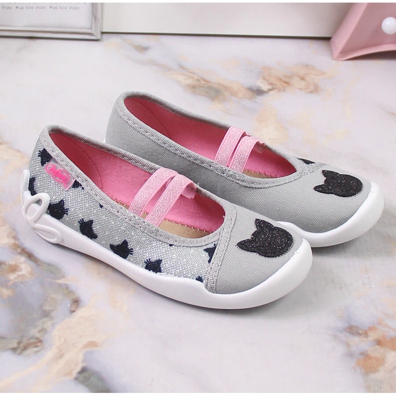 Pantuflas de niña con banda elástica con resbalón de gato en Befado gris