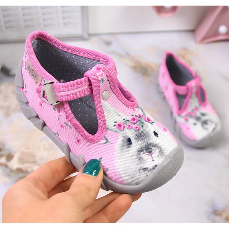 Pantuflas de niña con conejo Befado rosa rosado