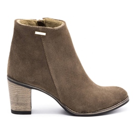 Olivier Botas de cuero para mujeres aisladas con tacones altos de marrón tierra