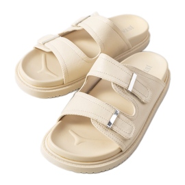 Zapatillas beige en la plataforma Boonah