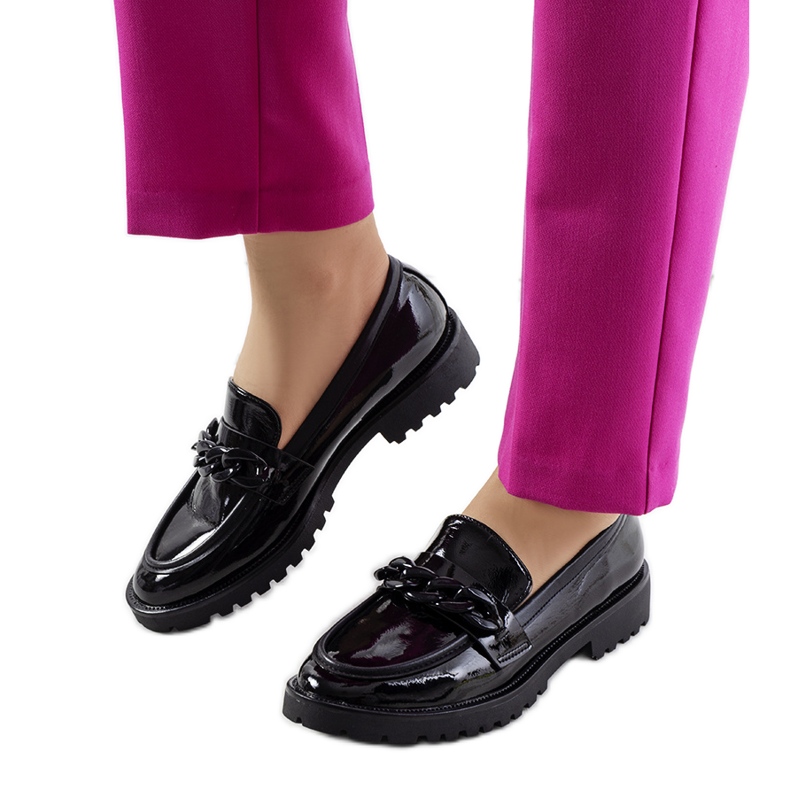 Zapatos lacados en negro de Zezag