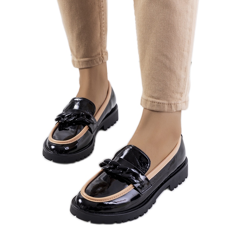 Zapatos lacados en negro de Eldark