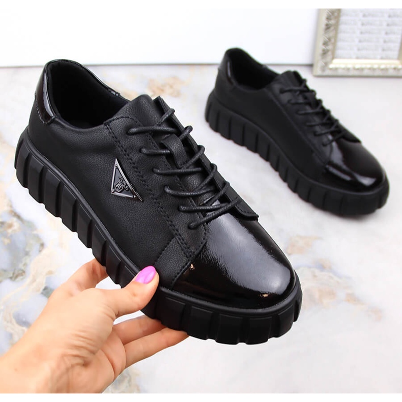 Zapatos de cuero encaje para mujeres -up filippo negro barnished
