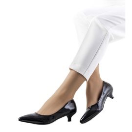 BM Zapatos de salón Colorado negros