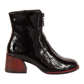 Botines de tacón mujer lacados en negro de Vinceza