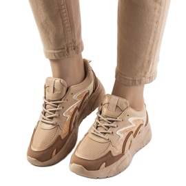 Deportivas marrones Brito beige