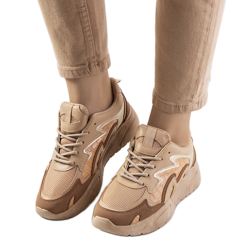 Deportivas marrones Brito beige