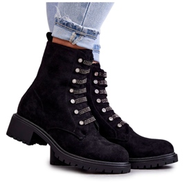 PG1 Botas de ante negro Malesia con rayas decorativas