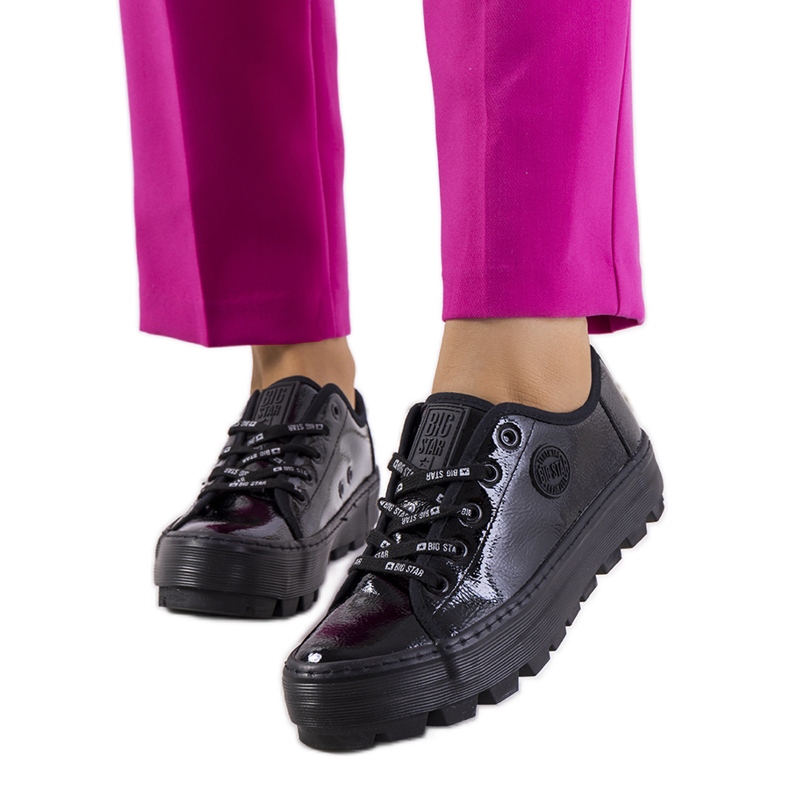 Deportivas lacadas en negro Big Star KK274044