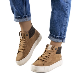 Deportivas marrones con aislamiento Big Star II274145 marrón