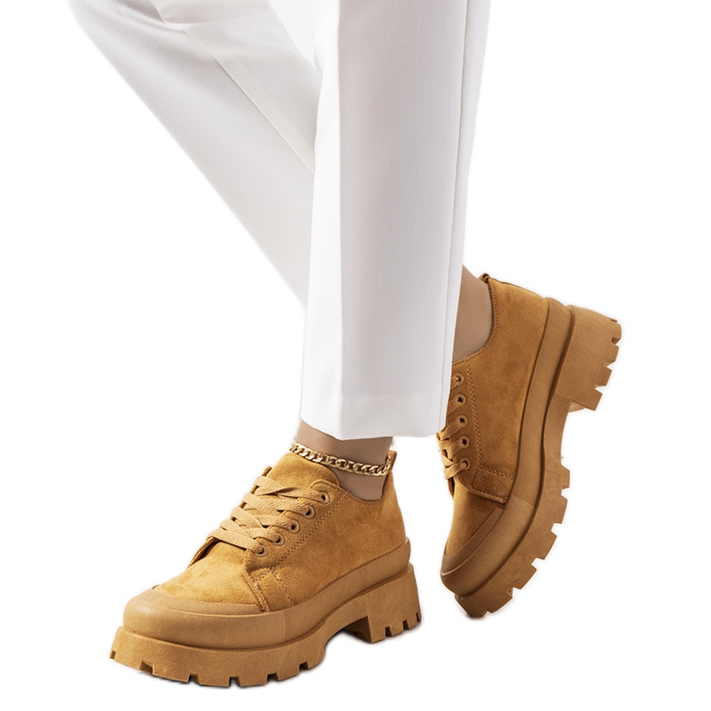 Zapatillas marrones en la plataforma Dearth marrón