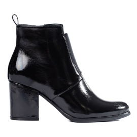 Botas de mujer lacadas en negro con elástico Shelovet en el poste