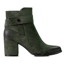 Botas de mujer color verde sobre poste fabricadas en ante ecológico Shelovet Botas de mujer color verde sobre poste fabricadas en ante ecológico Shelovet
