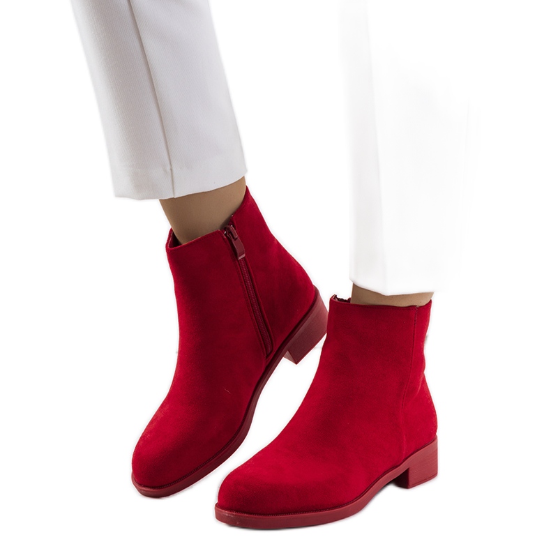 Botas rojas de Tereza rojo