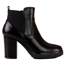 Botines Chelsea negros de mujer en un poste Shelovet alto