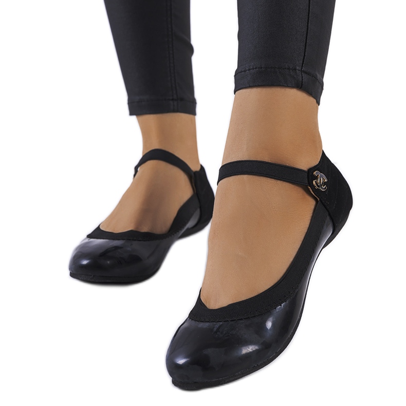 Bailarinas negras con elástico de Hari negro