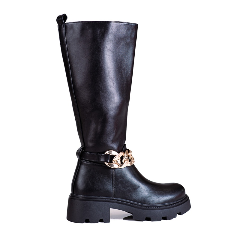 Botas de mujer con cadena fabricadas en piel ecológica. negro