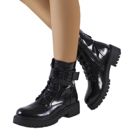 Botas Tarrin lacadas en negro