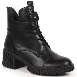 Botas de mujer de piel Artiker negras en el poste negro