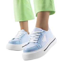 Deportivas azules con suela gruesa Scrabster