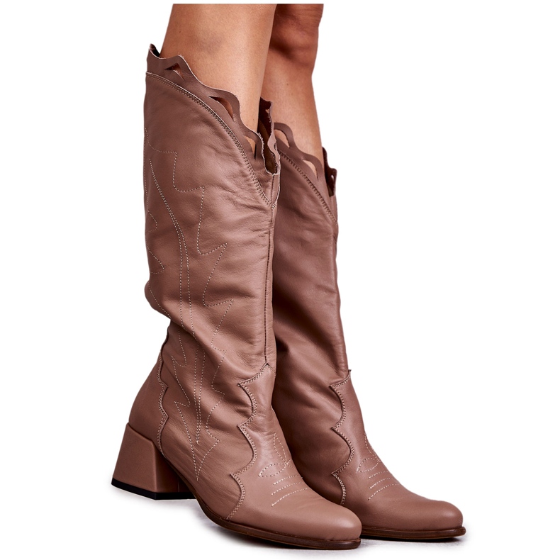 PA2 Botas hasta la rodilla de piel beige oscuro Andreia marrón