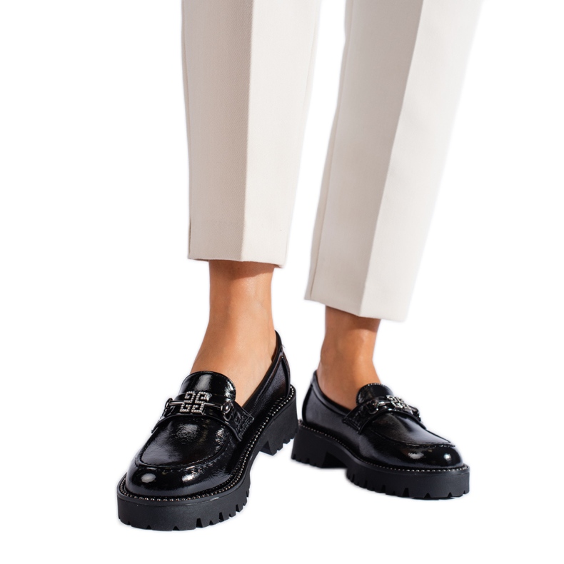 Mocasines mujer lacados sobre suela gruesa Shelovet negro