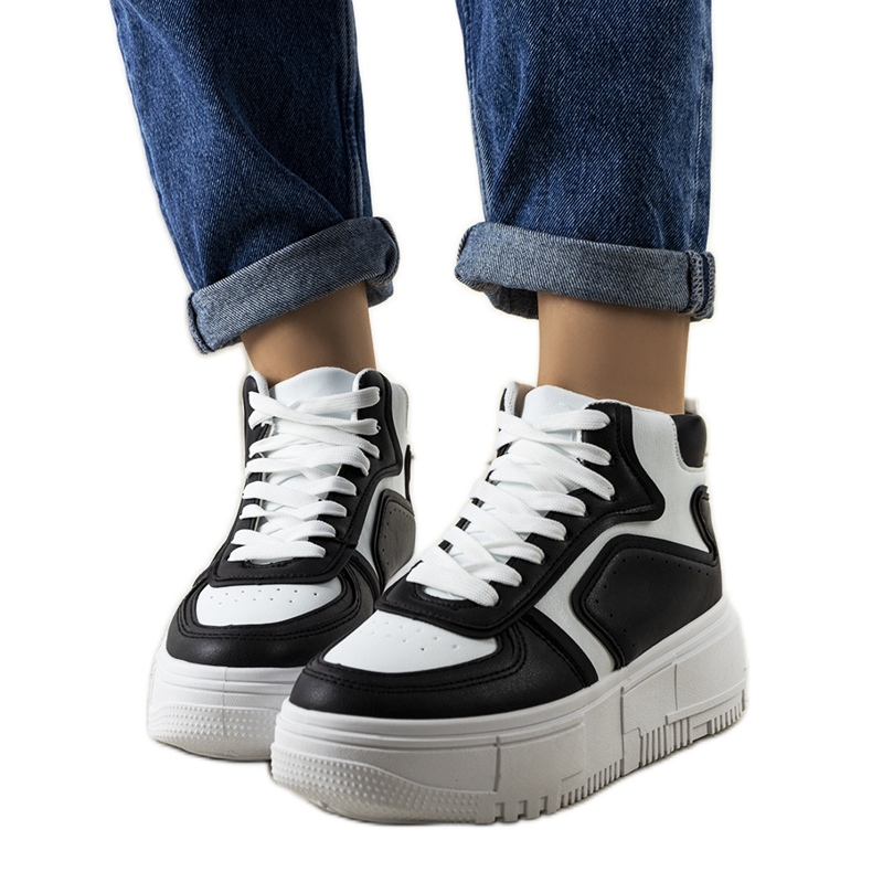 Deportivas tobilleras Zetta negras y blancas blanco negro