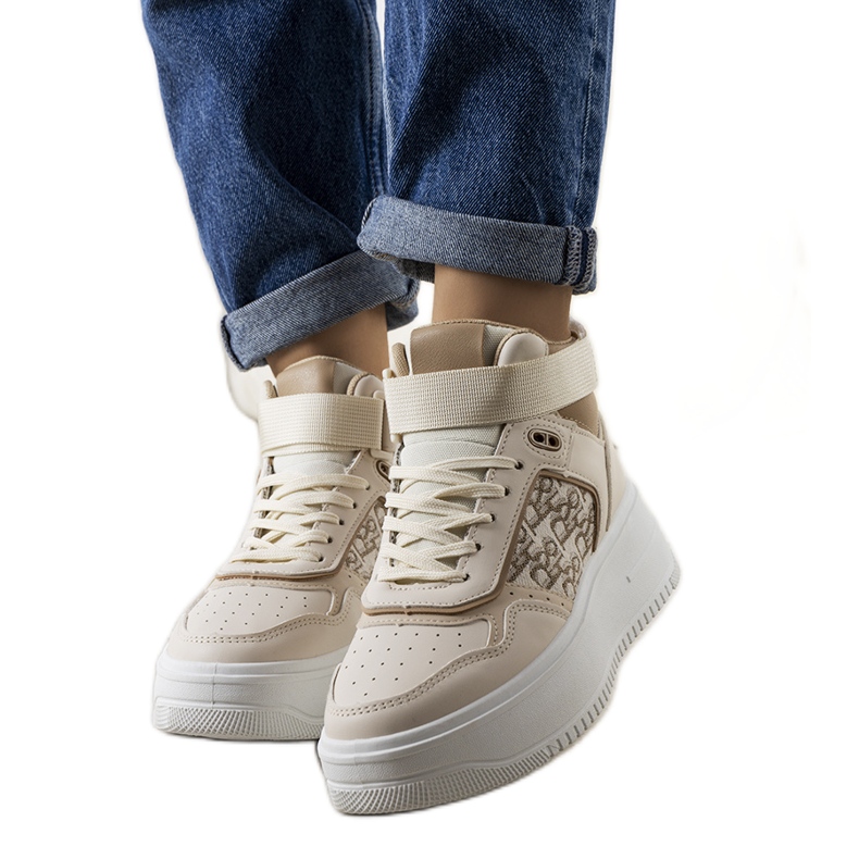 Zapatillas tobilleras beige de Adolis