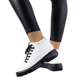 Zapatillas blancas de tacón alto de Ambly blanco
